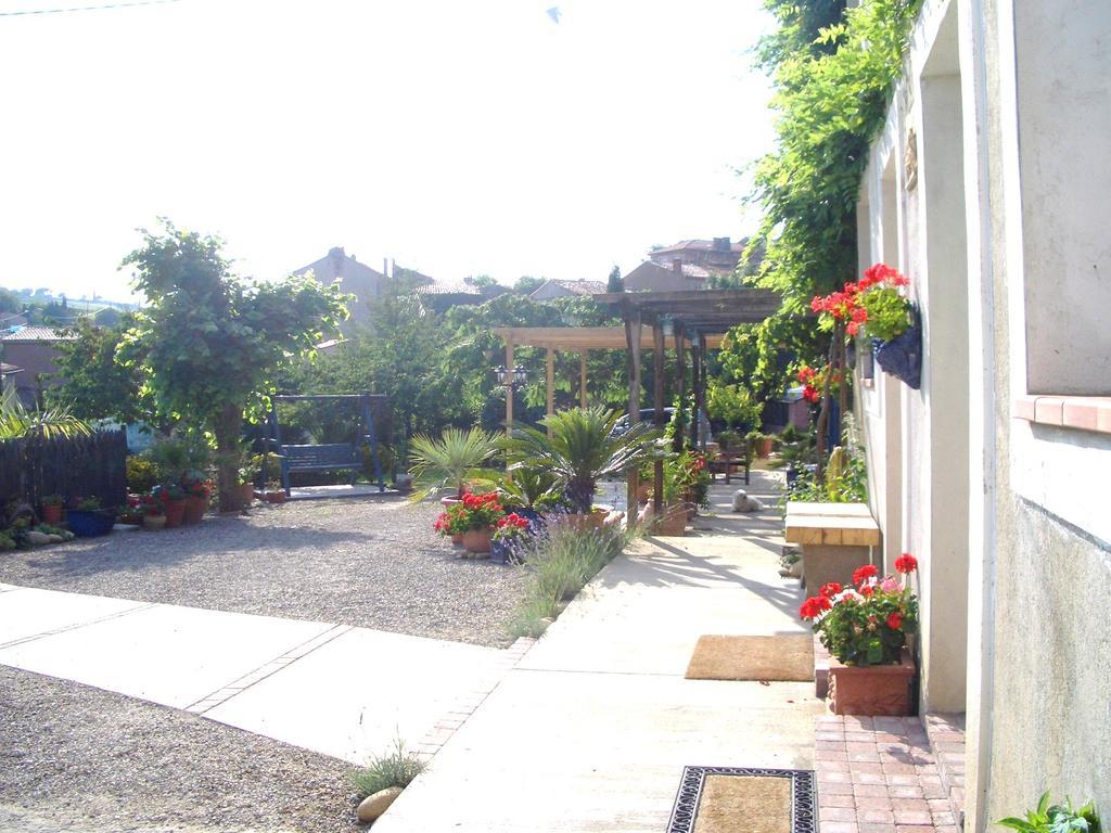 Maison de Laura Salsigne Extérieur photo