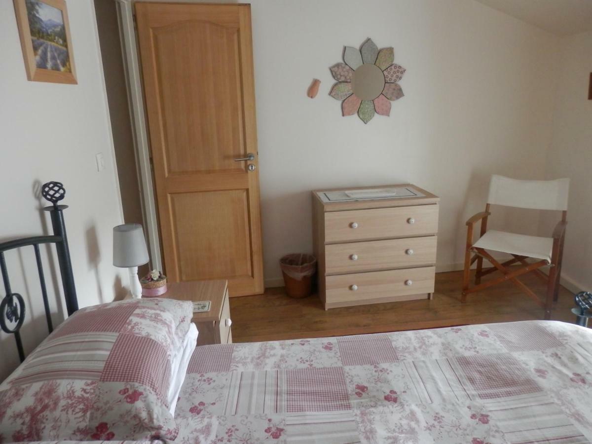 Maison de Laura Salsigne Extérieur photo